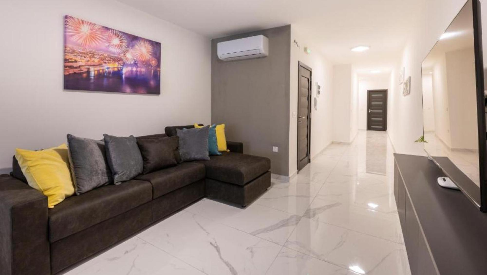 New And Modern In Bugibba, Great Location St. Paul's Bay