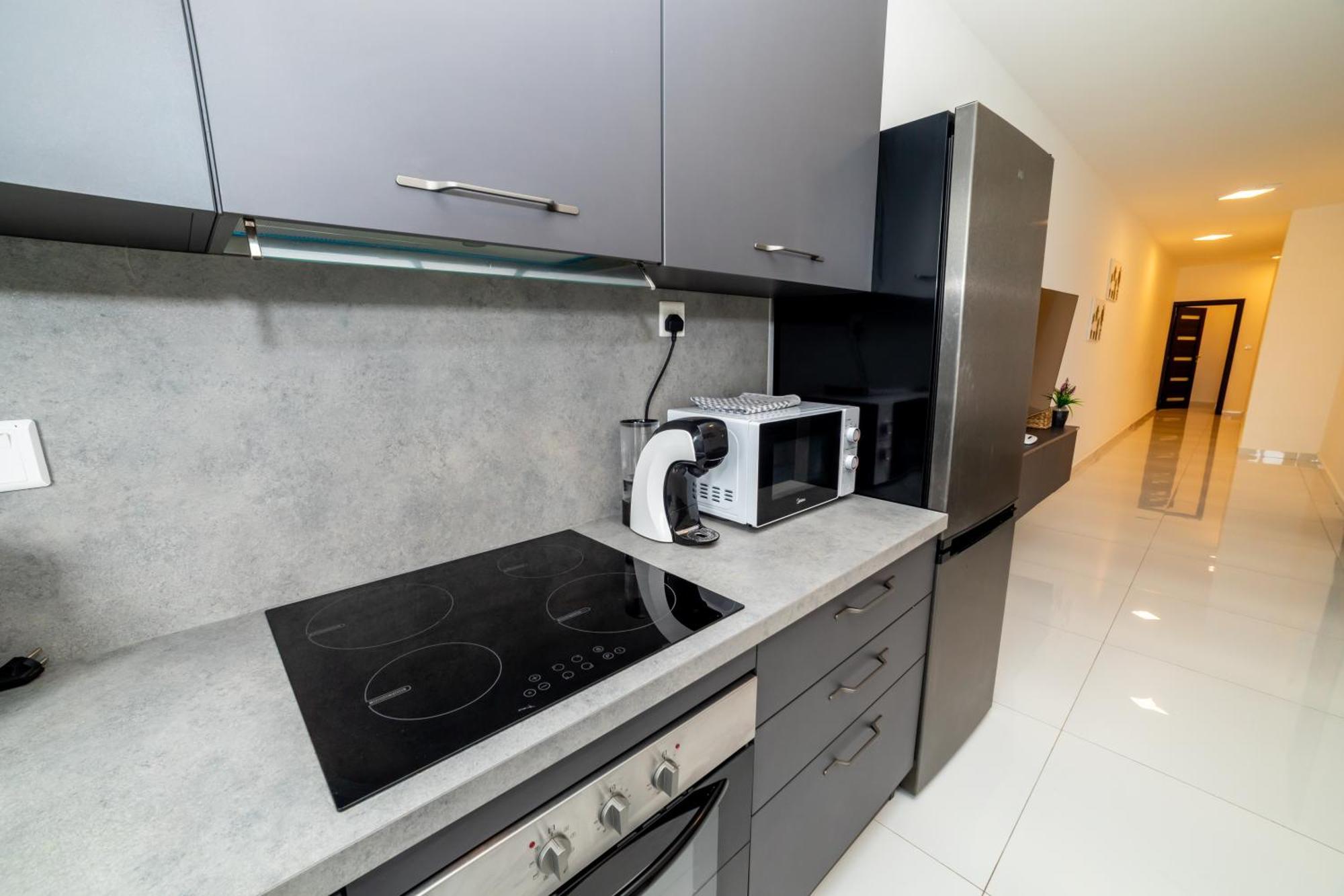 Apartment New And Modern In Bugibba, Great Location